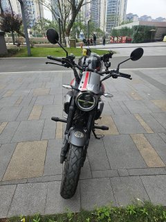 Sundiro Honda CBF190TR - фото 3