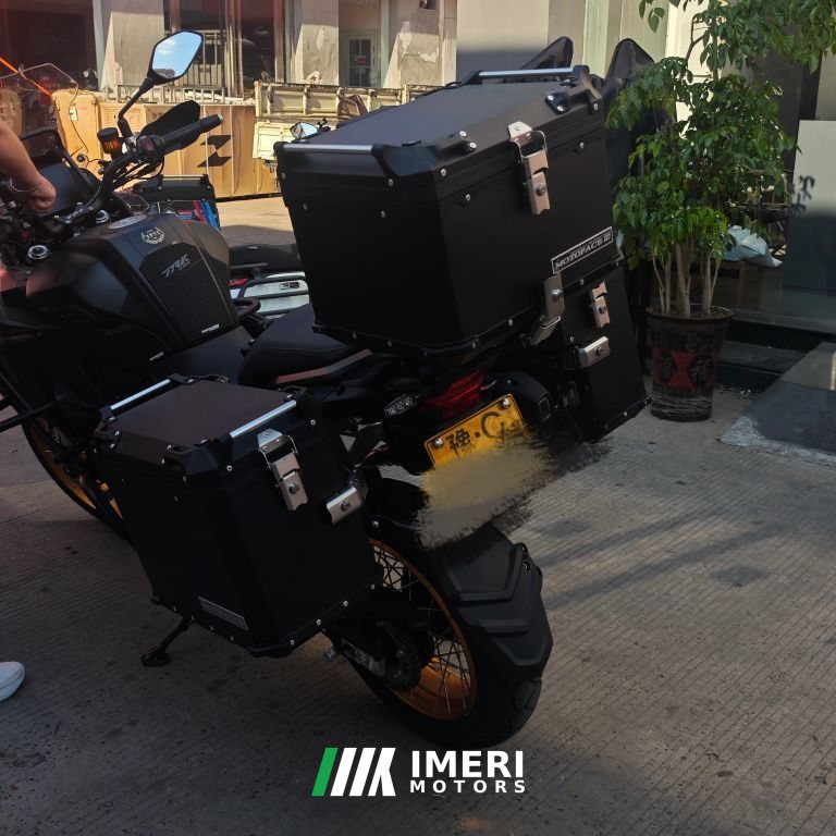 Benelli TRK552 550 cc - мотоцикл из Китая
