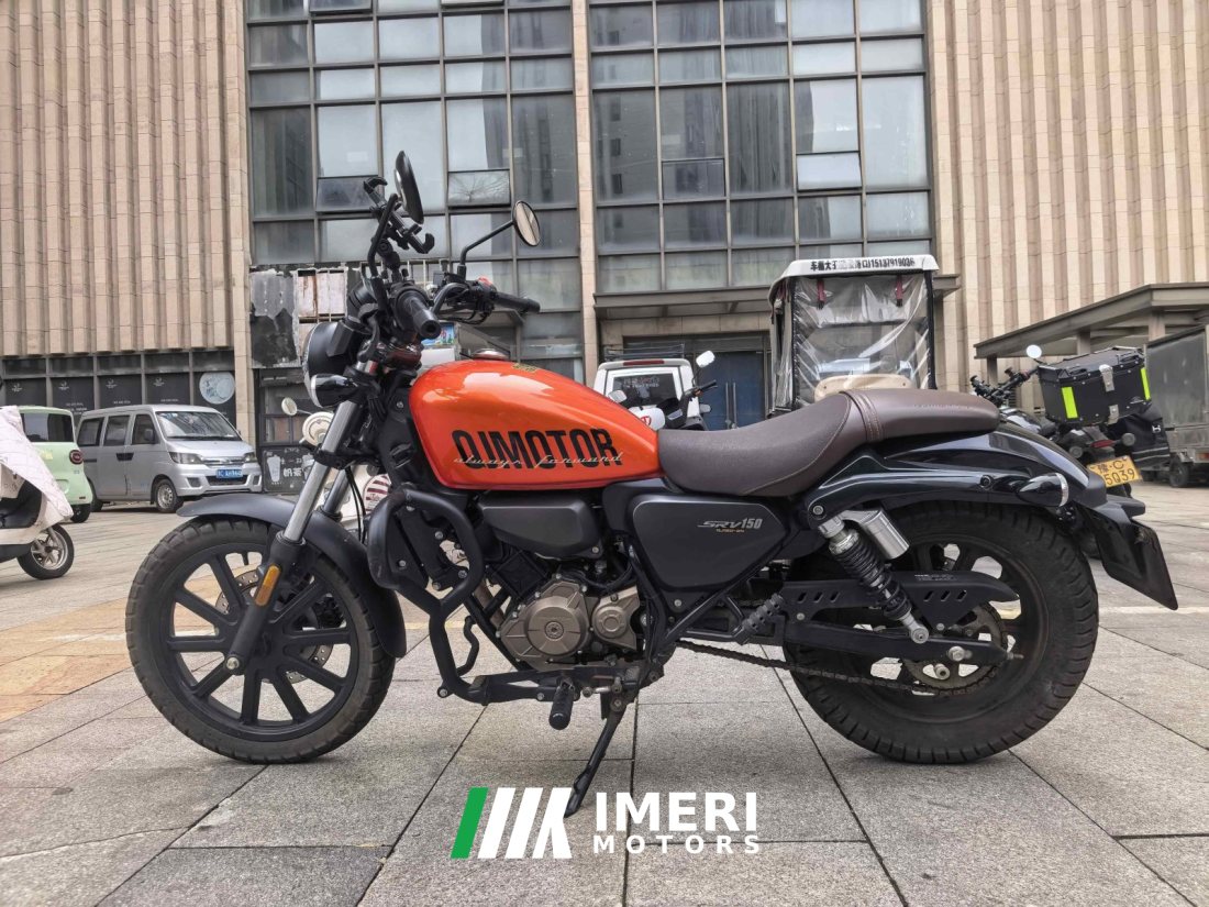 QJMOTOR Flash 150 - мотоцикл из Китая
