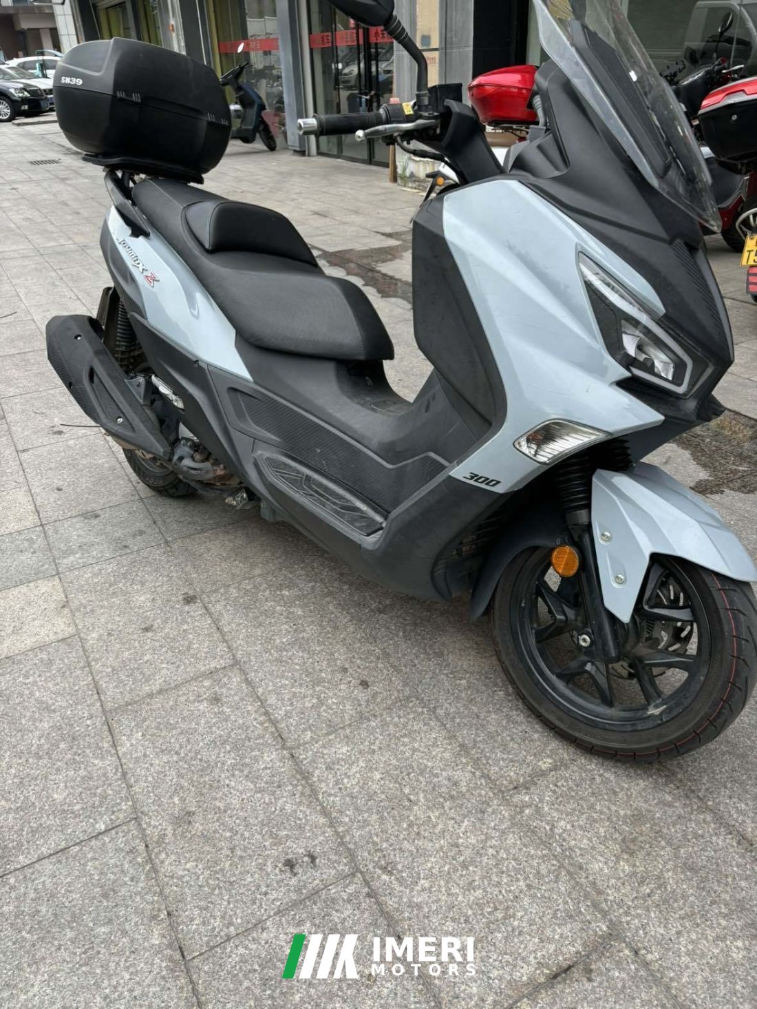 SYM Joymax Z 300 - мотоцикл из Китая
