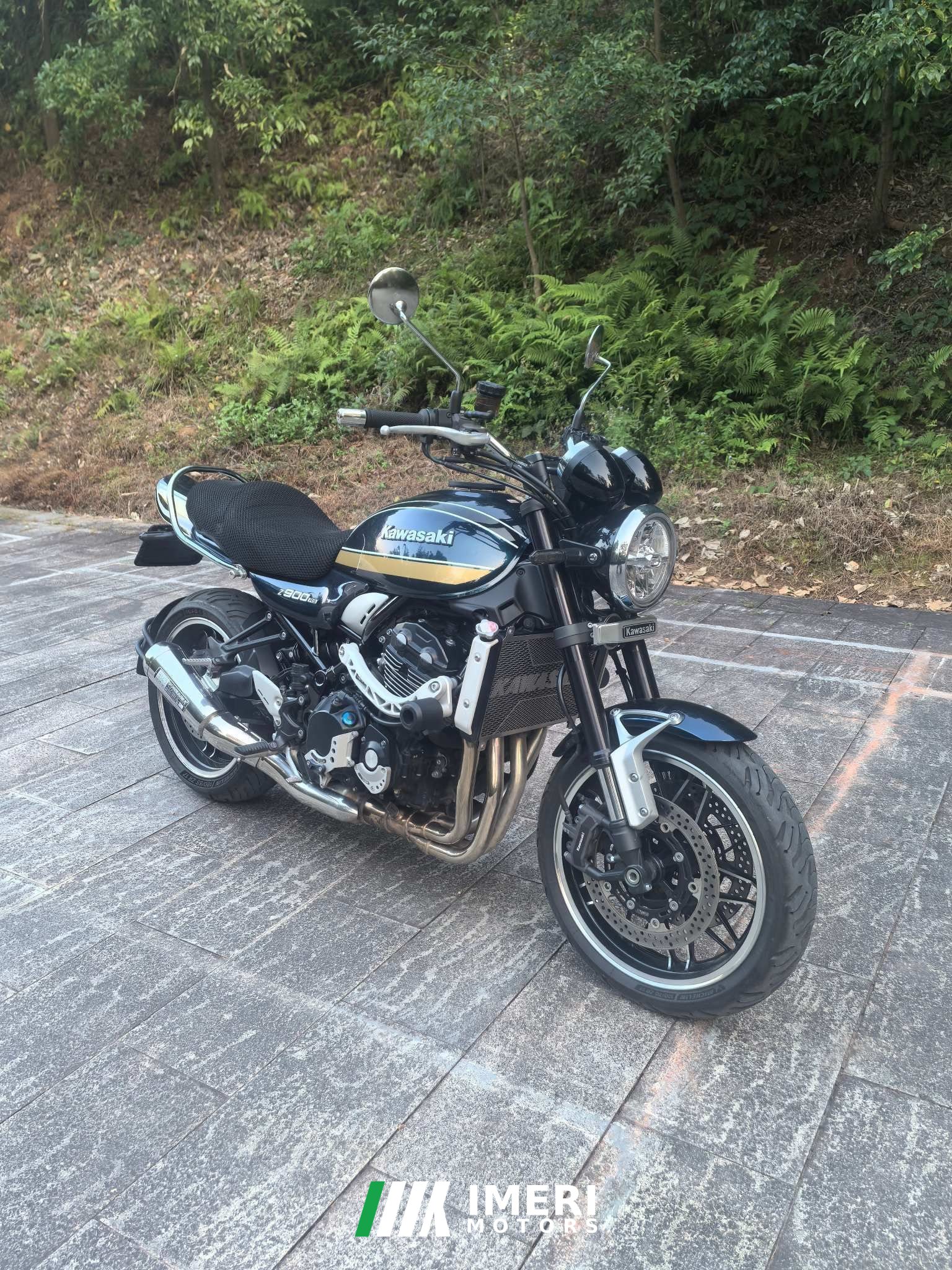 2022 Kawasaki Z900RS 950 cc