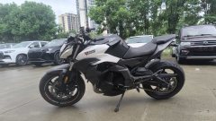 CFMOTO 400NK - фото 3