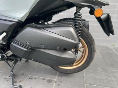 Yamaha XMAX 300 cc - фото 4