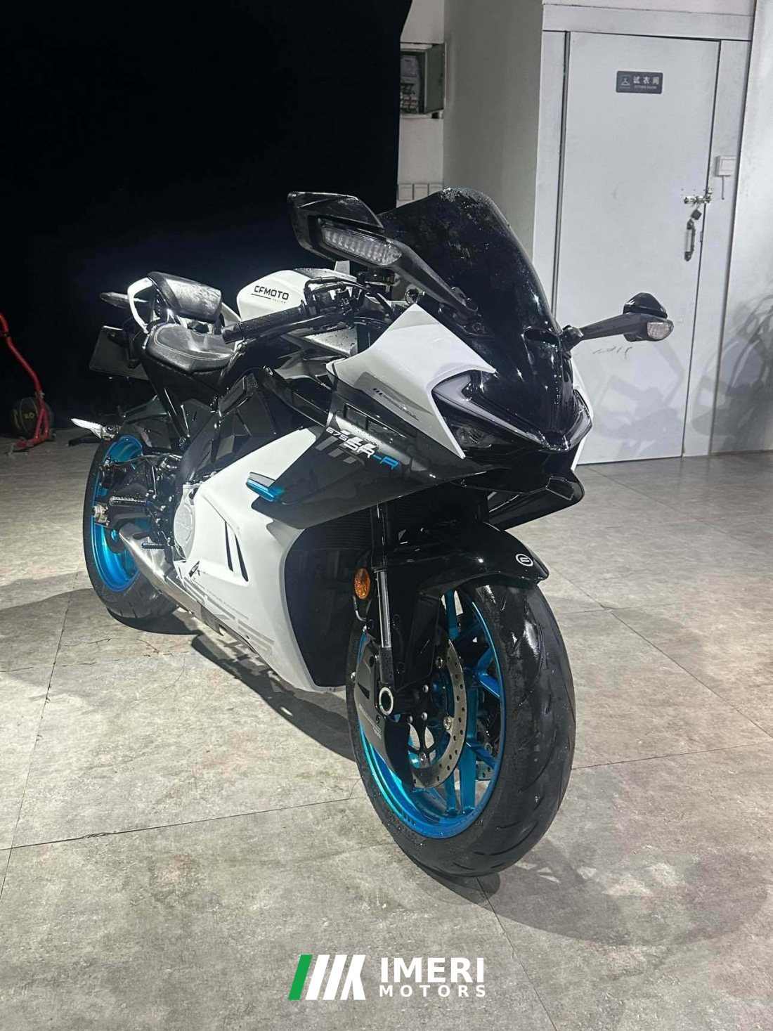CFMOTO 675SR-R - мотоцикл из Китая