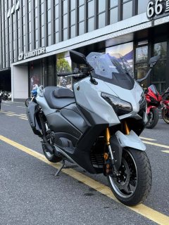 Yamaha TMAX 560 cc - фото 2