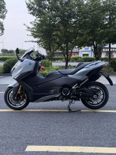 Yamaha TMAX 560 cc - фото 6