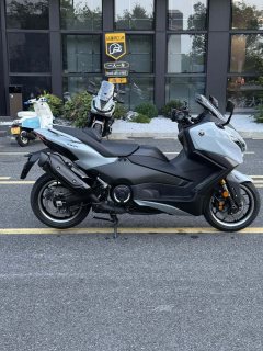 Yamaha TMAX 560 cc - фото 7