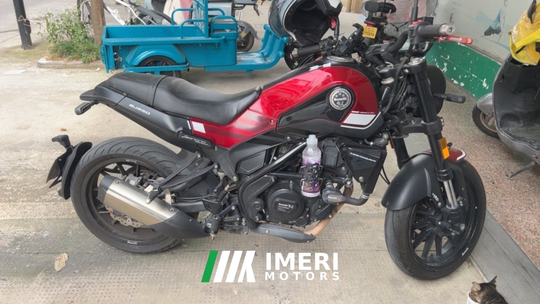 Benelli Leoncino 250 - мотоцикл из Китая