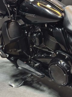 Harley-Davidson Road Glide 1868 cc - фото 5