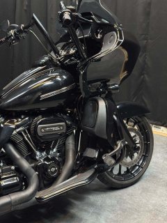 Harley-Davidson Road Glide 1868 cc - фото 8