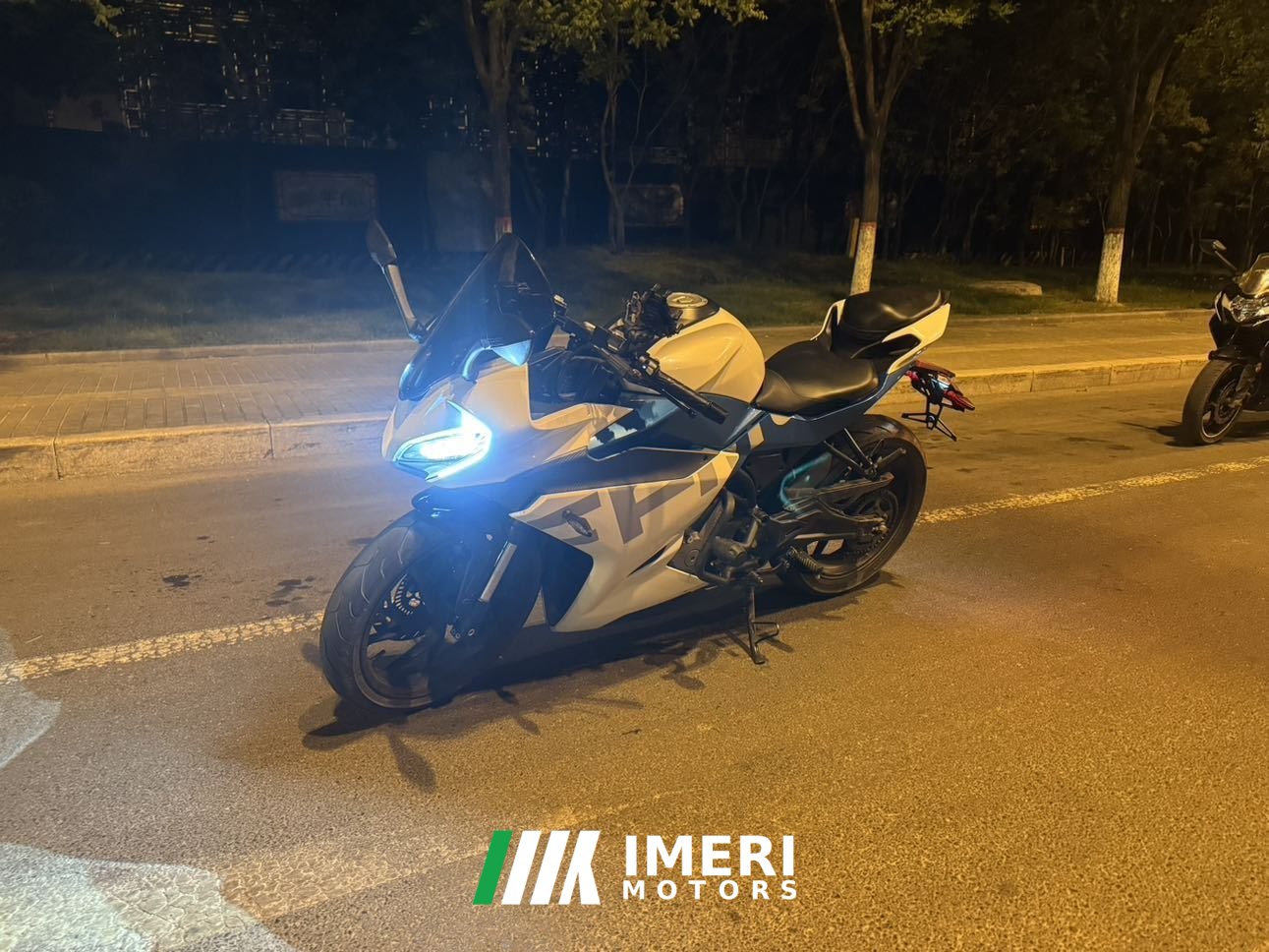 2020 CFMOTO 250SR