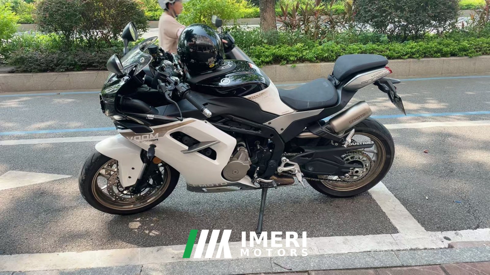 2024 CFMOTO 500SR VOOM