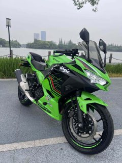Kawasaki Ninja 400 - фото 8