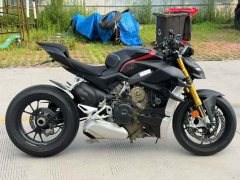 Ducati Street Fighter V4 1100 cc - фото 6