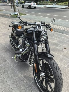 Harley-Davidson Breakout 1860 cc - фото 7