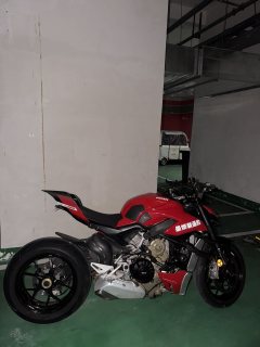 Ducati Street Fighter V4 1100 cc - фото 3