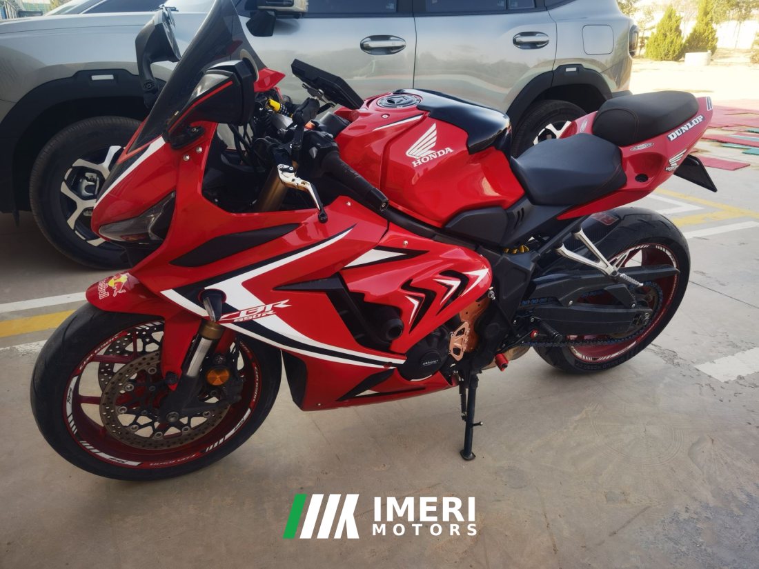 Honda CBR650R - мотоцикл из Китая