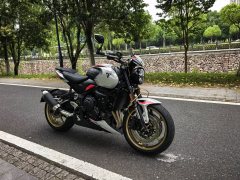 Triumph Trident 800 - фото 1