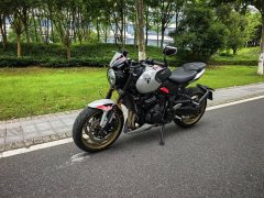 Triumph Trident 800 - фото 4