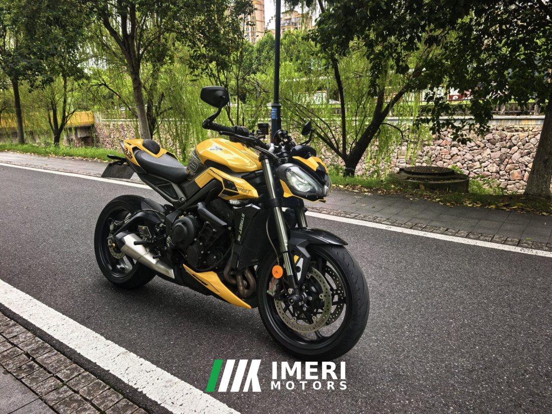 Triumph Street Triple 765 - мотоцикл из Китая
