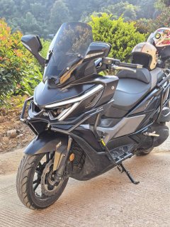 SYM Cruisym 400 - фото 10