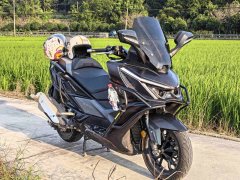 SYM Cruisym 400 - фото 3