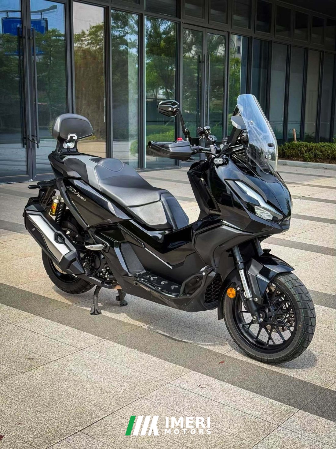 Honda ADV350 - мотоцикл из Китая