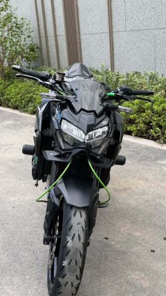 Kawasaki Z900 950 cc - фото 1