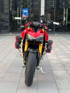 Ducati Street Fighter V4 1100 cc - фото 2