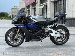 Yamaha YZF-R1 1000 cc - фото 3
