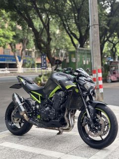 Kawasaki Z900 950 cc - фото 1