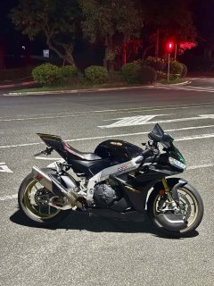 Aprilia RSV4 1100 cc - фото 5