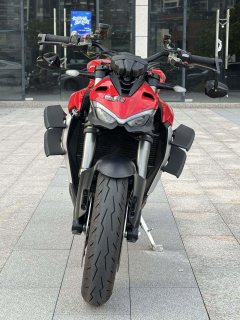 Ducati Street Fighter V2 950 cc - фото 5