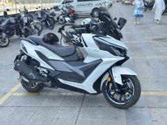 SYM Cruisym 400 - фото 5