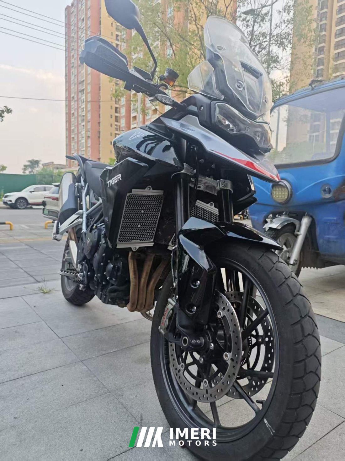 Triumph Tiger 900 - мотоцикл из Китая