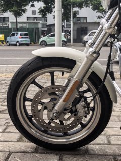 Harley-Davidson 883L SuperLow - фото 7