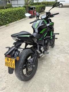 Kawasaki Z650 - фото 1