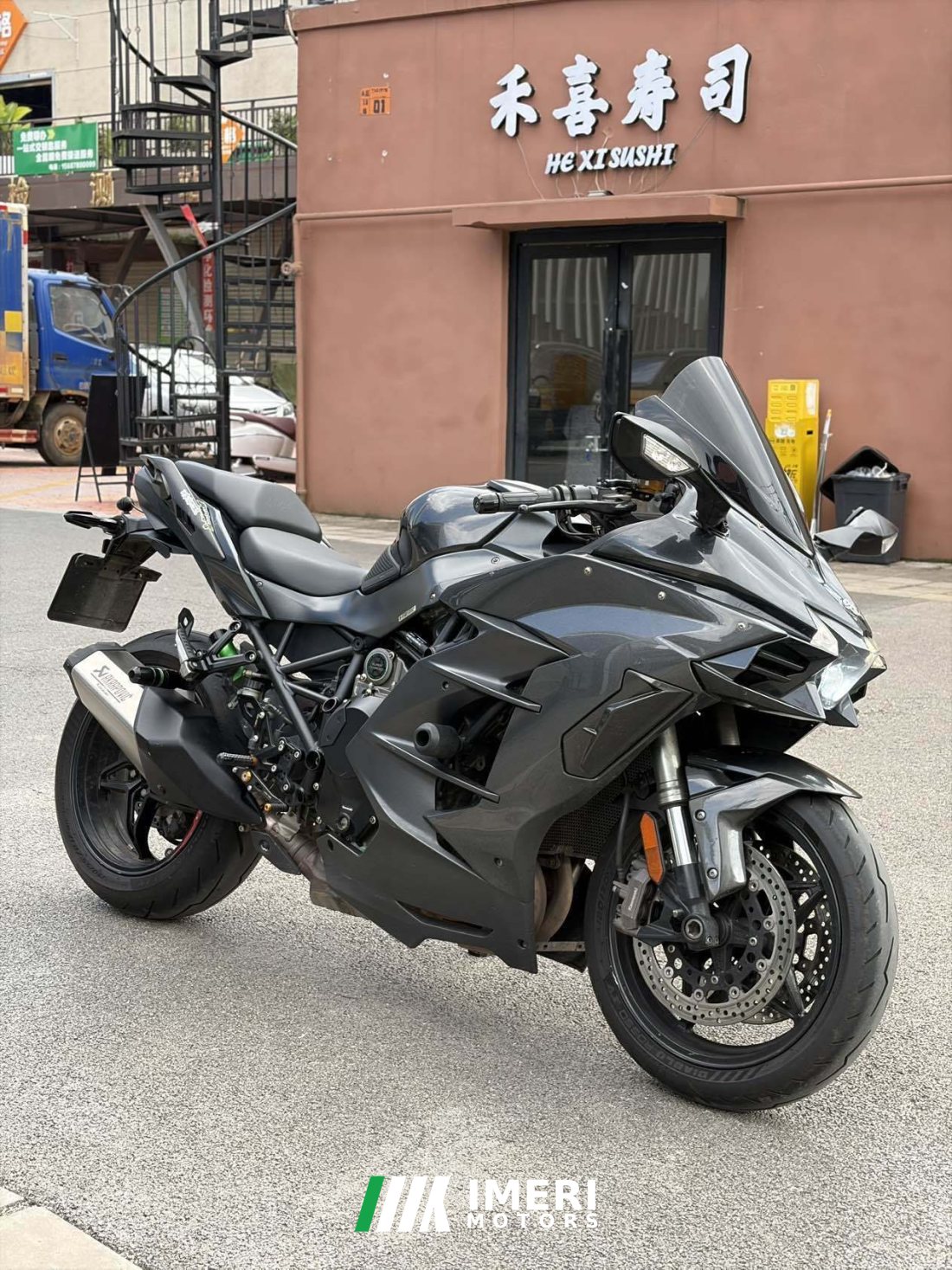 Kawasaki Ninja H2 SX 1000 cc - мотоцикл из Китая