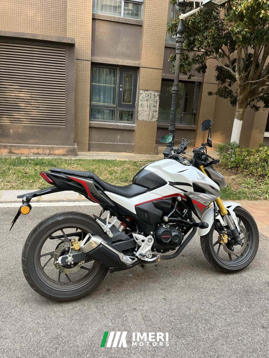 Wuyang Honda CB190R Blazing Eye - мотоцикл из Китая