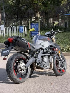 Benelli TNT600i - фото 5