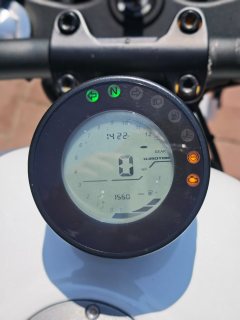 QJMOTOR Flash 300 - фото 5