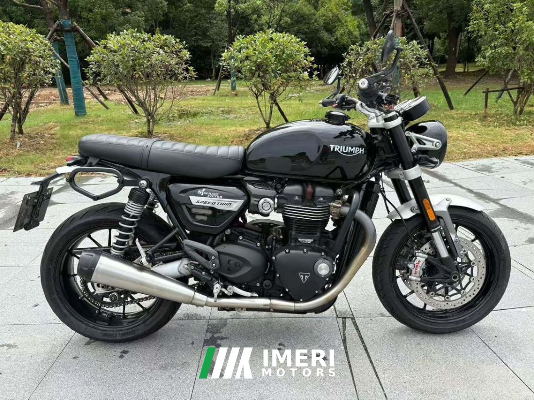 Triumph Speed Twin 1200 - мотоцикл из Китая