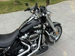 Harley-Davidson Fat Boy 1860 cc - фото 6