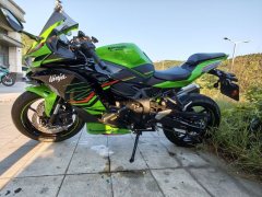 Kawasaki ZX-4R 400 cc - фото 1