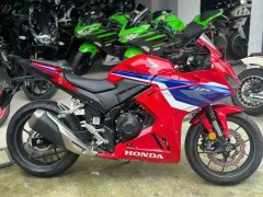 Honda CBR400R - фото 2