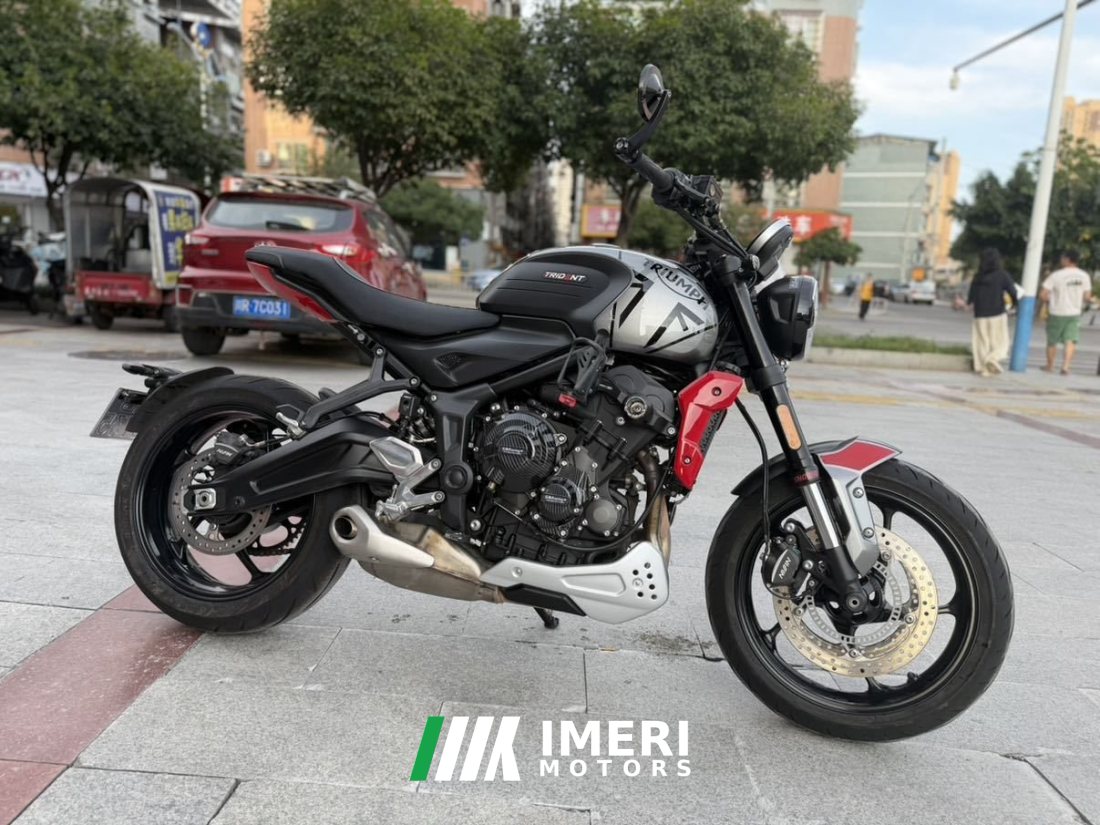 Triumph Trident 660 - мотоцикл из Китая