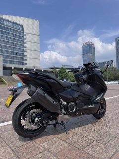 Yamaha TMAX 560 cc - фото 2