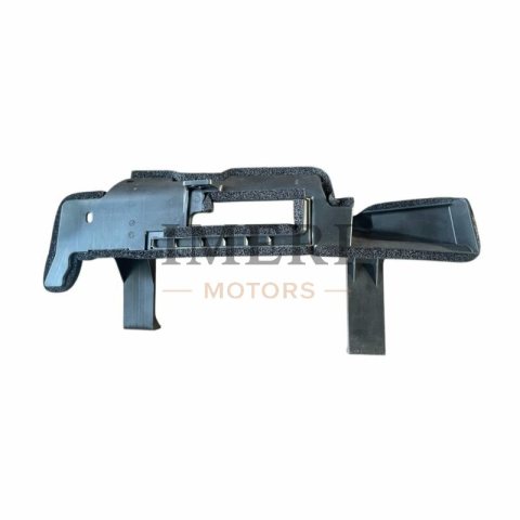 8112130-DE31 Front Module Left Air Guide Panel Assembly Changan UNI-V