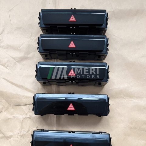 85E 925 301D multi-switch is available the Audi Q4e tron Q5e tron