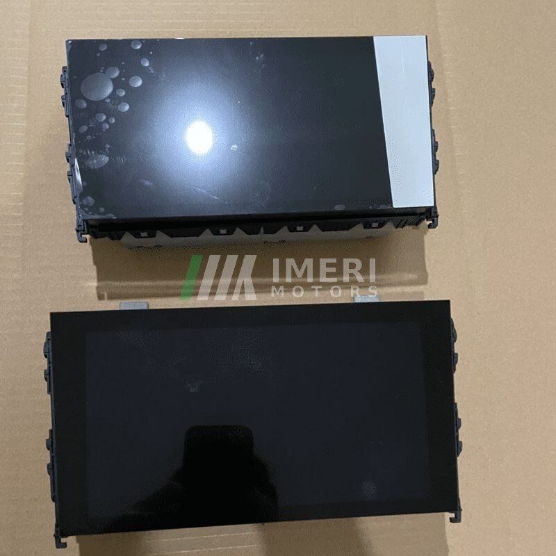 Display Screen - Audi A8